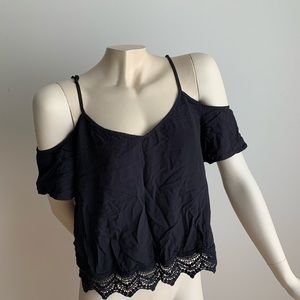 🦋✨ 2/15$ TOPS ✨🦋  GARAGE TOP